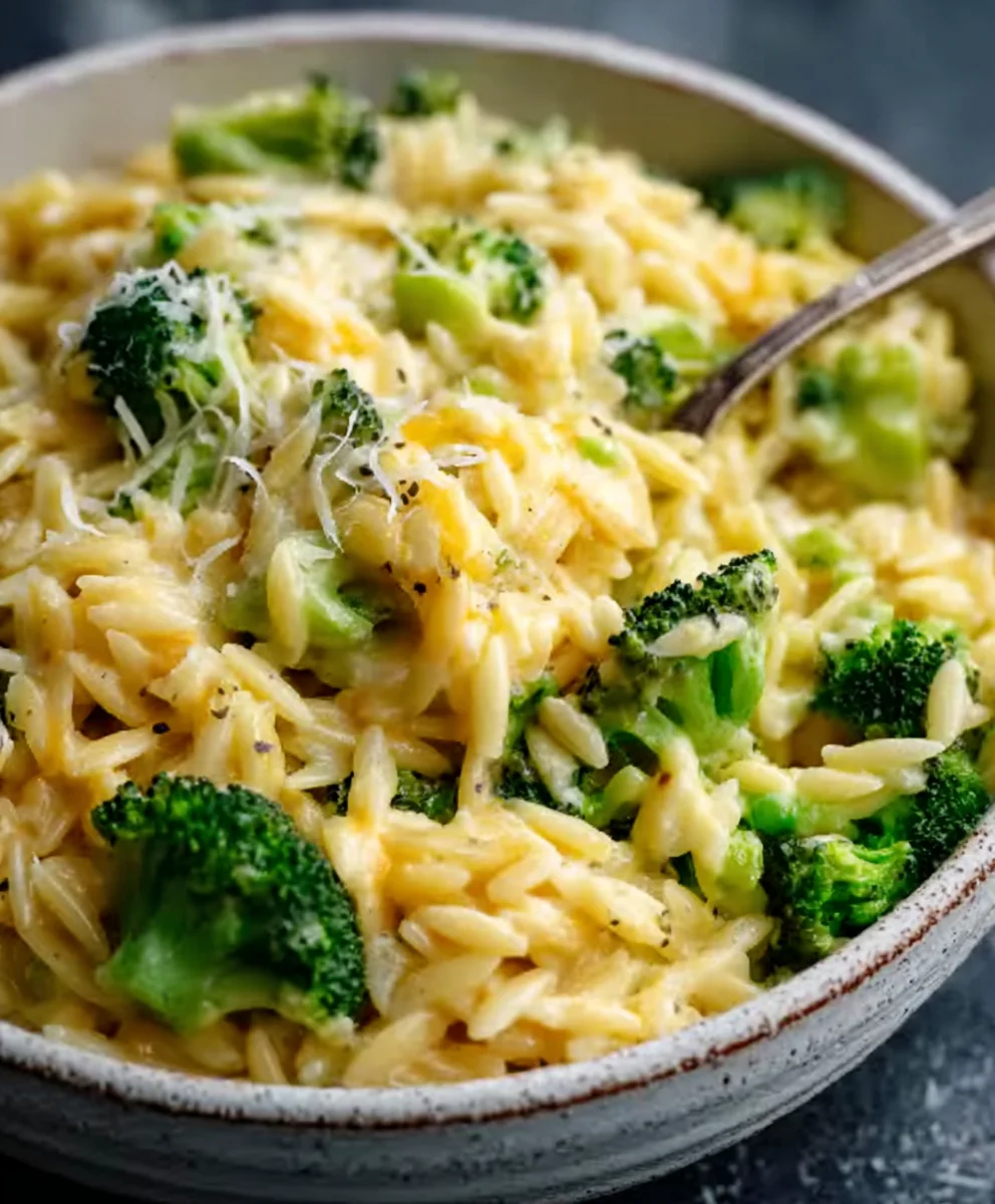 Creamy Broccoli Cheddar Orzo-Easy One-Pot Meal